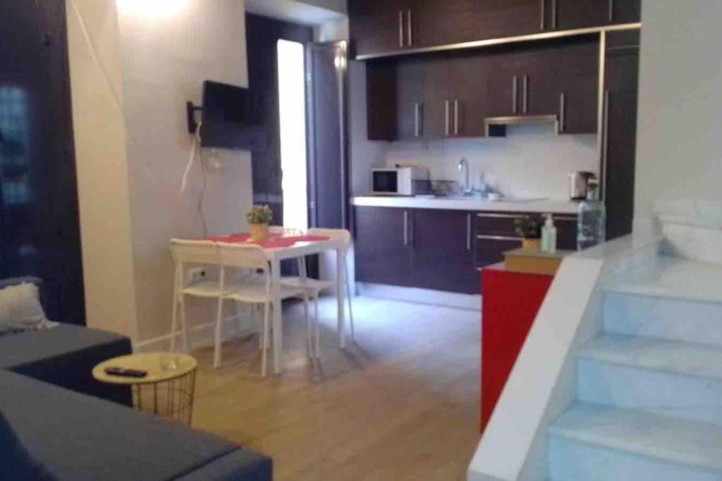 Esse Atico. Precioso Atico Con Terraza En Pleno Centro Apartment Seville Exterior photo